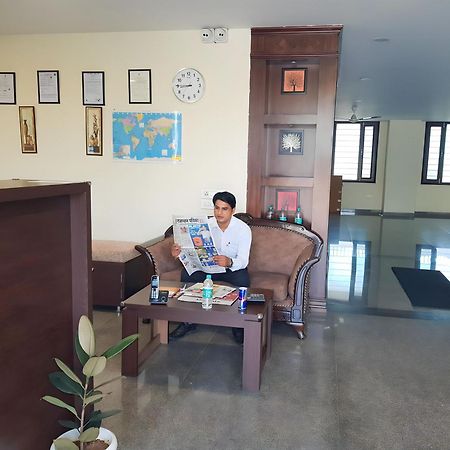 Hotel Sheerha Royal Residency-Near Jaipur Airport Exteriér fotografie