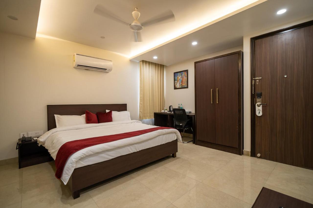 Hotel Sheerha Royal Residency-Near Jaipur Airport Exteriér fotografie