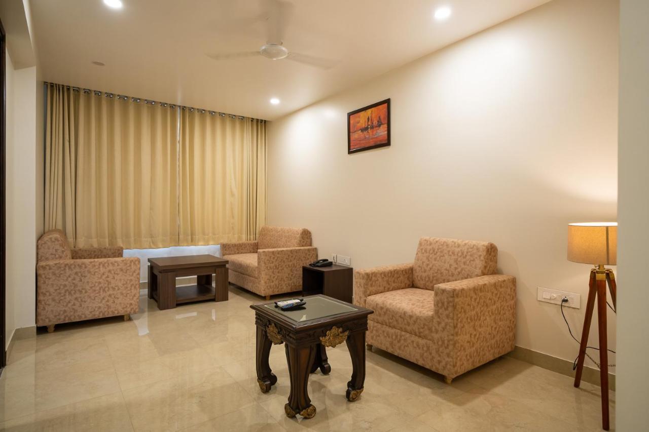 Hotel Sheerha Royal Residency-Near Jaipur Airport Exteriér fotografie