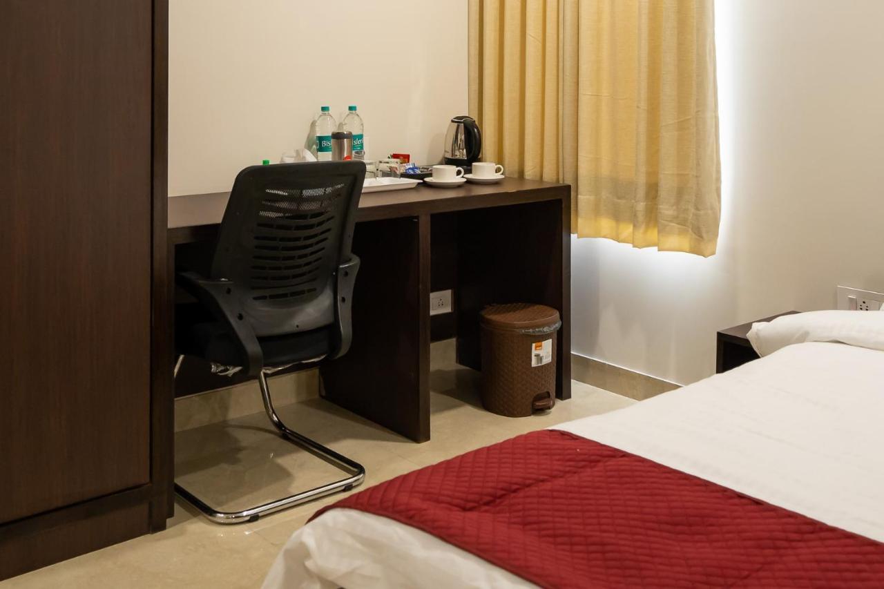 Hotel Sheerha Royal Residency-Near Jaipur Airport Exteriér fotografie
