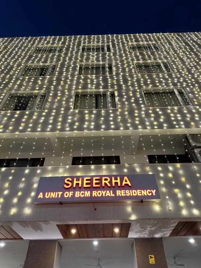 Hotel Sheerha Royal Residency-Near Jaipur Airport Exteriér fotografie